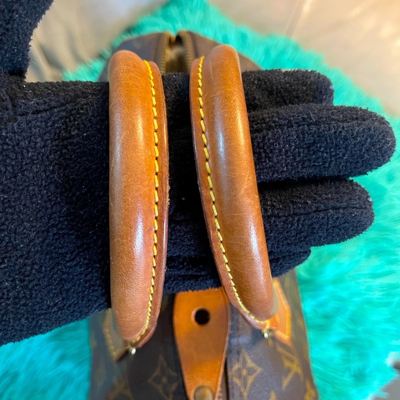 authentic Louis Vuitton speedy 25 - Picture 13 of 14